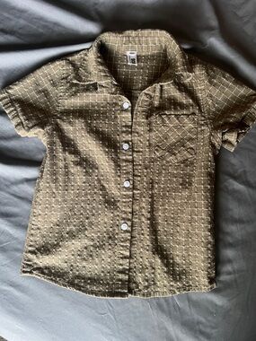 Kids Short-Sleeve Button-Front Shirt in Olive Plaid
